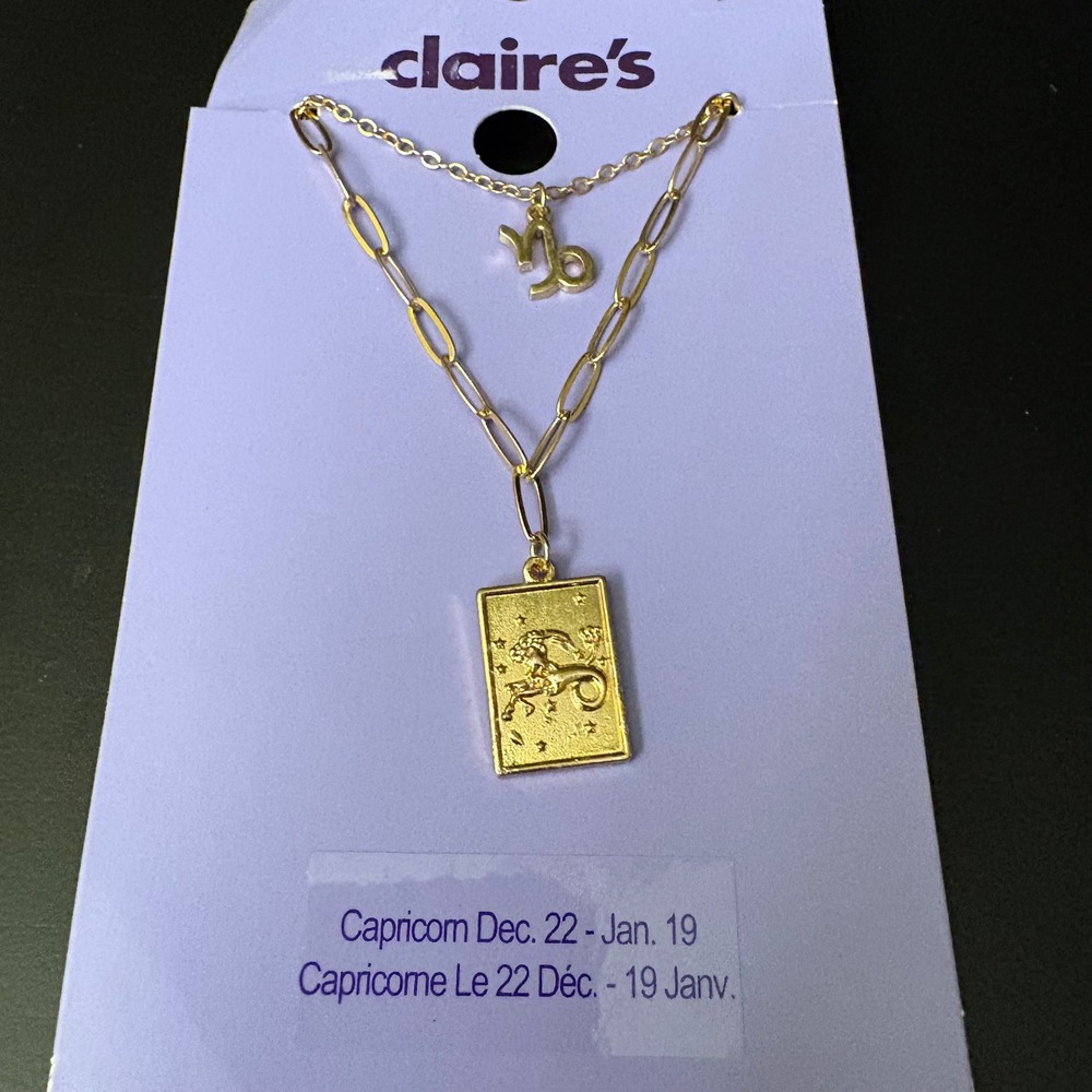 NWT Claires Gold Capricorn Zodiac Layered Set of 2 Necklaces Dec Jan Gift‎